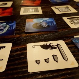 Codenames: Pictures