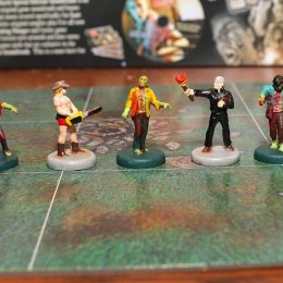 Last Night on Earth: The Zombie Game