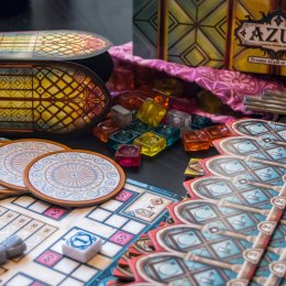 Azul: Stained Glass of Sintra