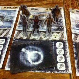 Dead of Winter: A Crossroads Game