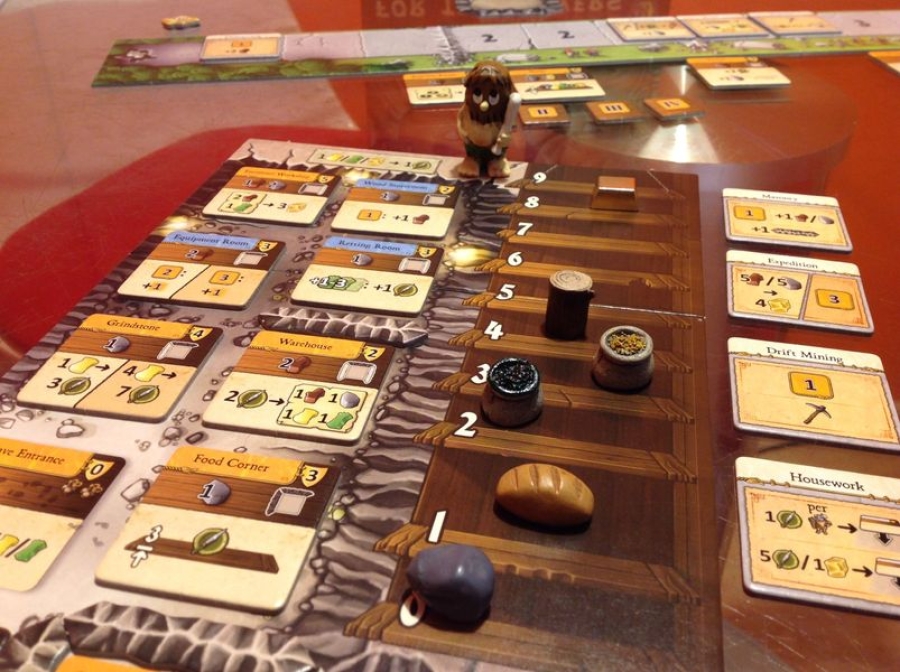 Caverna: Cave vs Cave