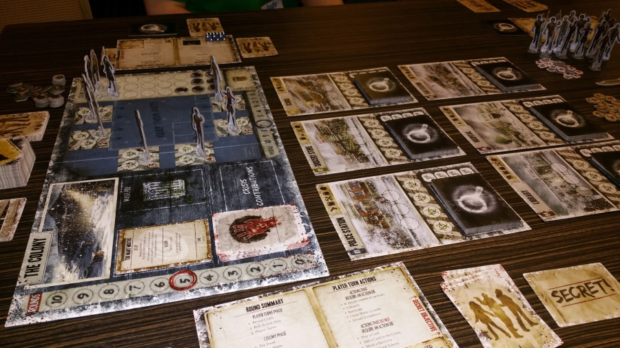 Dead of Winter: A Crossroads Game